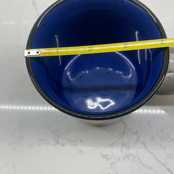 Gibson Mug - Picture 2 of 4